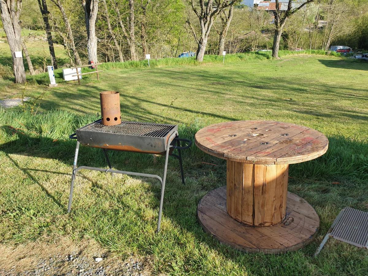 Camping Du Puy Rond ブレシュイール エクステリア 写真