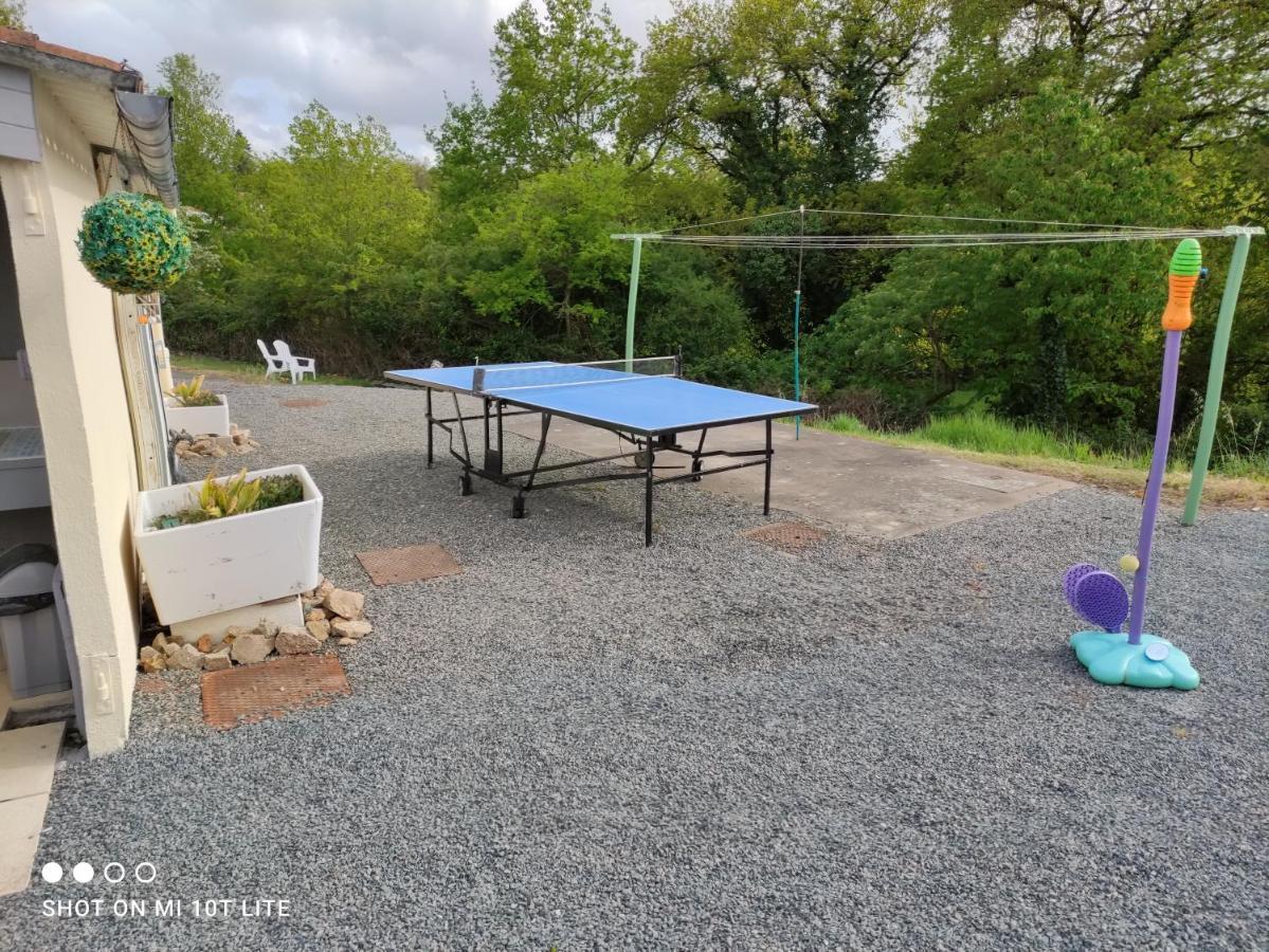 Camping Du Puy Rond ブレシュイール エクステリア 写真