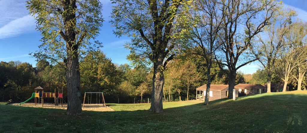 Camping Du Puy Rond ブレシュイール 部屋 写真