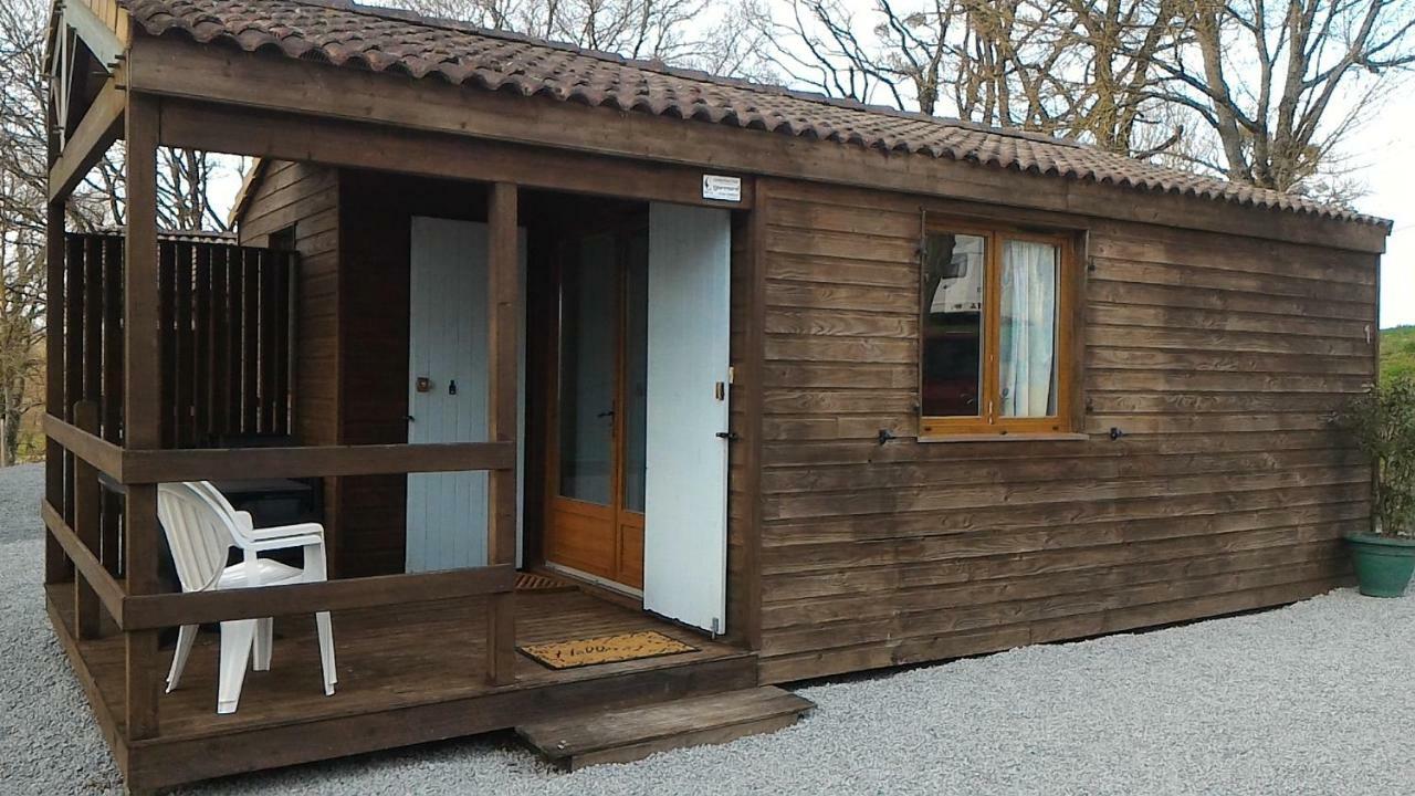 Camping Du Puy Rond ブレシュイール エクステリア 写真