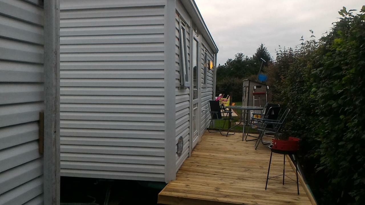 Camping Du Puy Rond ブレシュイール エクステリア 写真